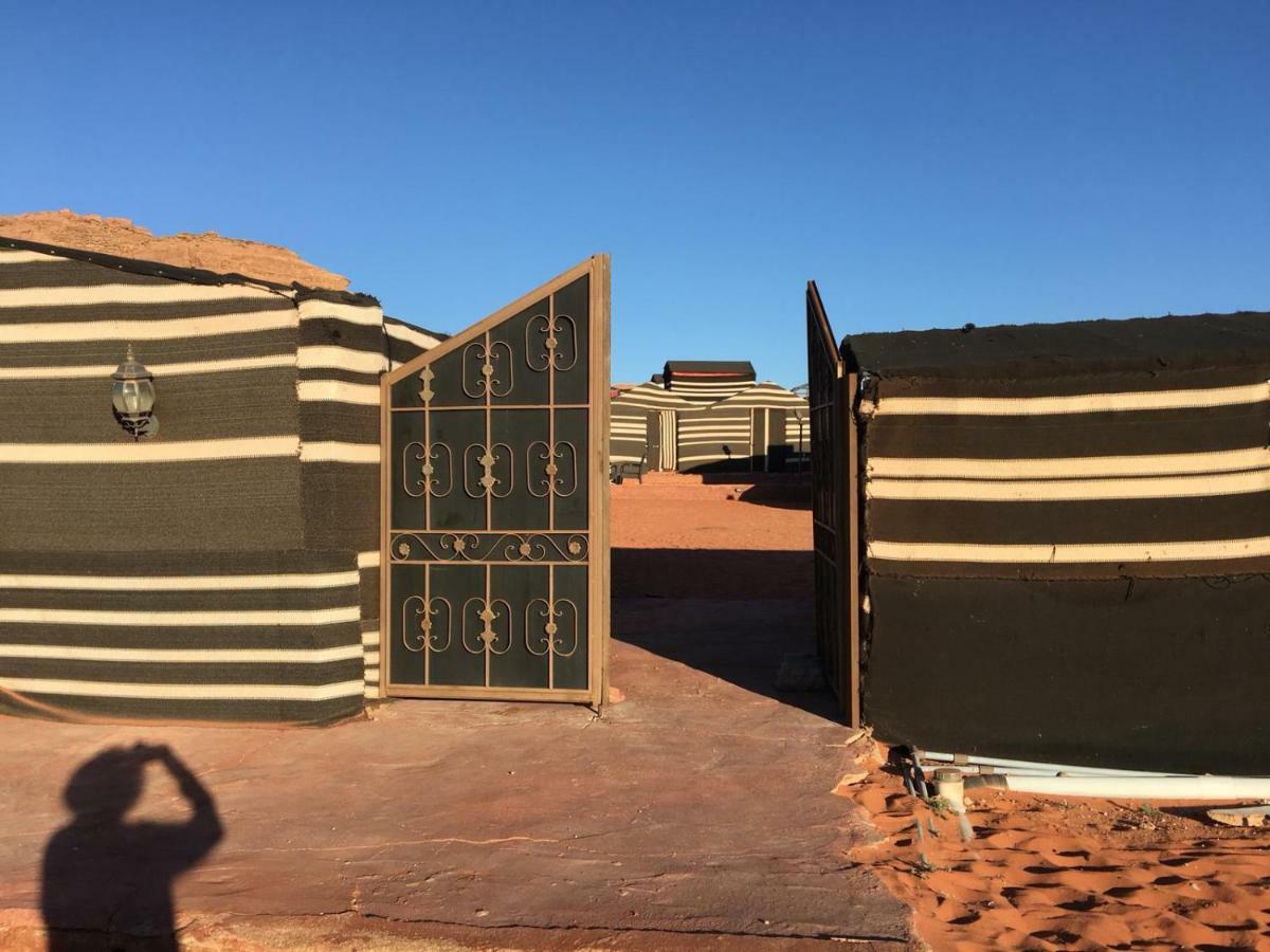 Stars Life Camp-Tour Hotel Wadi Rum Exterior photo