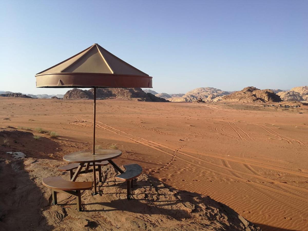 Stars Life Camp-Tour Hotel Wadi Rum Exterior photo