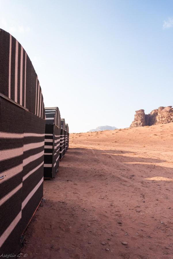 Stars Life Camp-Tour Hotel Wadi Rum Exterior photo