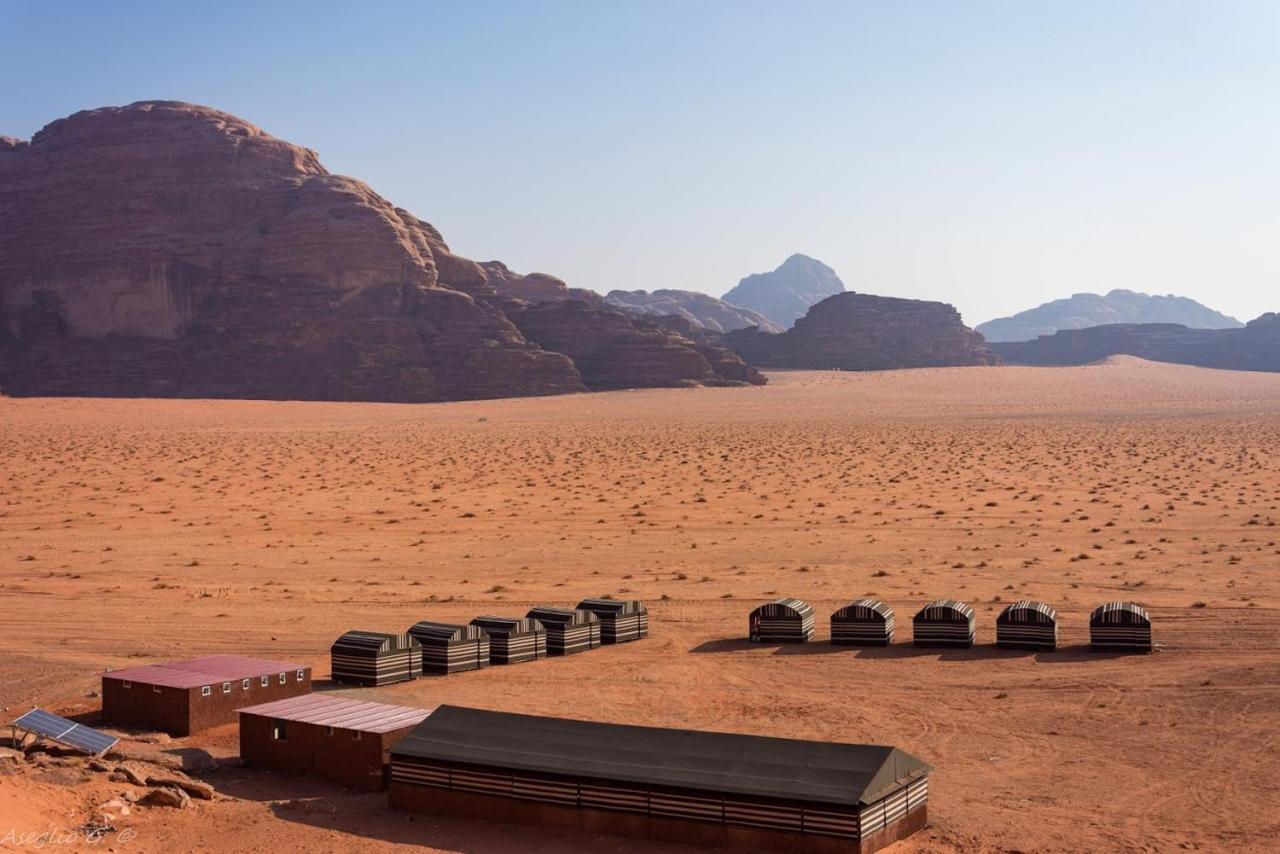 Stars Life Camp-Tour Hotel Wadi Rum Exterior photo